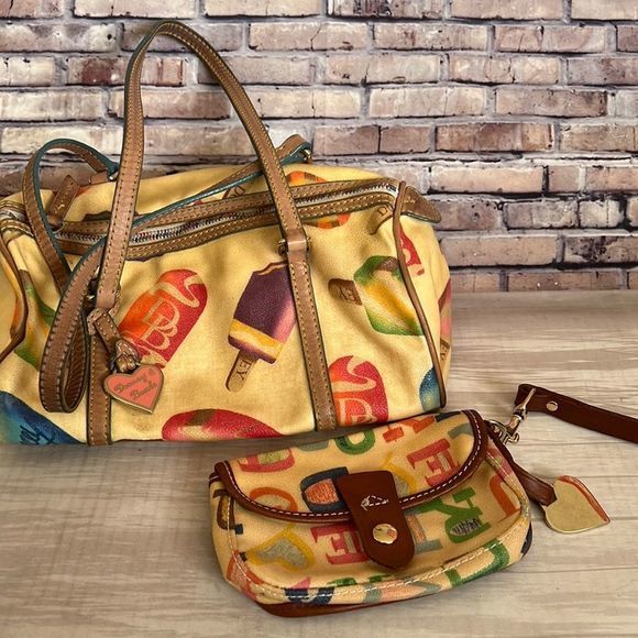 Vintage Dooney & Bourke Wristlet & Duffle Purse BUNDLE Popsicles - Picture 1 of 8